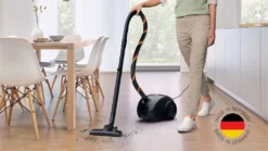 Bosch Serie 2 BGLS2CHAMP Bodenstaubsauger, Zylinder-Vakuum, Trocken, Staubbeutel, Hygienefilter, Filterung, 80 DB 6 Bosch Serie 2 BGLS2CHAMP Bodenstaubsauger, Zylinder-Vakuum, Trocken, Staubbeutel, Hygienefilter, Filterung, 80 DB -Reinigungsgeräte Laden 0a99ed79001ef31a2e887371c532e2d8