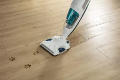 Rowenta Bodendampfreiniger Clean & Steam Revolution RY7757 | 2 In 1 Reingung | Verdampfer Für ätherische Öle | Alle Bodenarten | Anti-Kalk-Kartusche | Weiß/Blau -Reinigungsgeräte Laden 30c5d0e6bcd570121c7ea677cc37c4d5