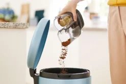 Philips SpeedPro Max 2-in-1 Kabelloser Staubsauger, 360°-Saugdüse, 25.2 V, 60 Min. Akku, Blau (XC8045/01) -Reinigungsgeräte Laden 3e7c15098965c01a22c188a2ebf69141