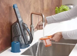 Black & Decker BHHV320B Dustbuster Akku-Sauger Titanium/blau Beutellos -Reinigungsgeräte Laden 4b2f9af28059548681528641501ac7eb