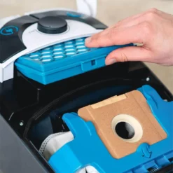 HooGo B3+ Bodenstaubsauger 3 Liter Mit Beutel Inkl. Parkett-, Polster- Und Fugendüse, Möbelbürste, 11m Aktionsradius, HEPA14 Filter, Allergikertauglich -Reinigungsgeräte Laden 509739cc80c0fdceb3daf9de85d7e2e9