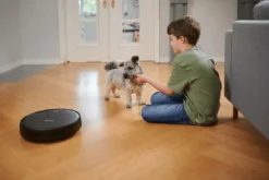 SEVERIN Saugroboter Mit Fernbedienung 7026 Für Teppich- Und Hartbödenreinigung -Reinigungsgeräte Laden 55e327d75508c75a4dd3fb1868852d26