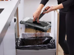 Black & Decker PSA215B Akku-Kehrbesen, 7,2V Li-Ion 7 Black & Decker PSA215B Akku-Kehrbesen, 7,2V Li-Ion -Reinigungsgeräte Laden 5b3c7b04f65837b5b69d2030ea7d5014