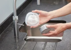 Black & Decker NVC215W Dustbuster, Eisblau -Reinigungsgeräte Laden 72db9ec9a2f706de2225a5b23e0eb80c