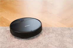 SEVERIN Saugroboter Mit Fernbedienung 7026 Für Teppich- Und Hartbödenreinigung -Reinigungsgeräte Laden 9ccd178c4fd76edbc4e85bd17e7dc017