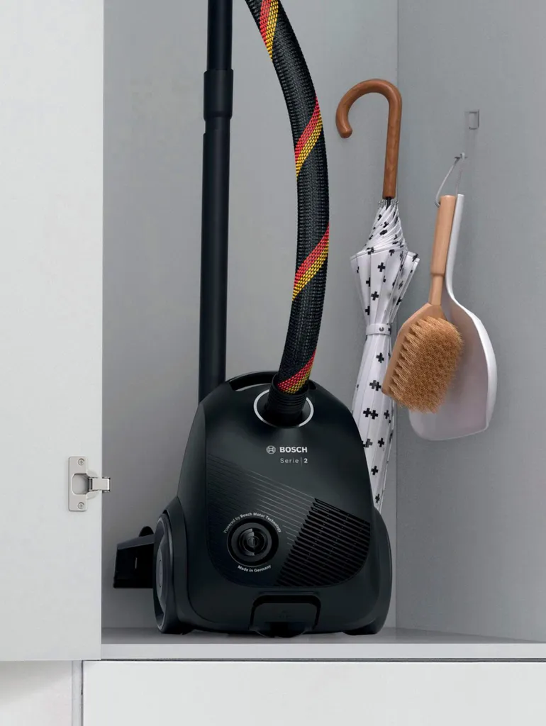 Bosch Serie 2 BGLS2CHAMP Bodenstaubsauger, Zylinder-Vakuum, Trocken, Staubbeutel, Hygienefilter, Filterung, 80 dB Bosch Serie 2 BGLS2CHAMP Bodenstaubsauger, Zylinder-Vakuum, Trocken, Staubbeutel, Hygienefilter, Filterung, 80 DB -Reinigungsgeräte Laden a48b03560e9f80f035708755623c8fa5