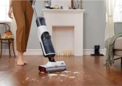 Roborock Dyad Nass- Und Trockensauger Wireless Staubsauger 13000Pa Waschsauger All-in-One Wiederaufladbarer Selbstreinigendes Multi-Bürste Selbstreinigung LED Anzeige -Reinigungsgeräte Laden a873b9147a96eb2a31fffeb1fa8ad88a