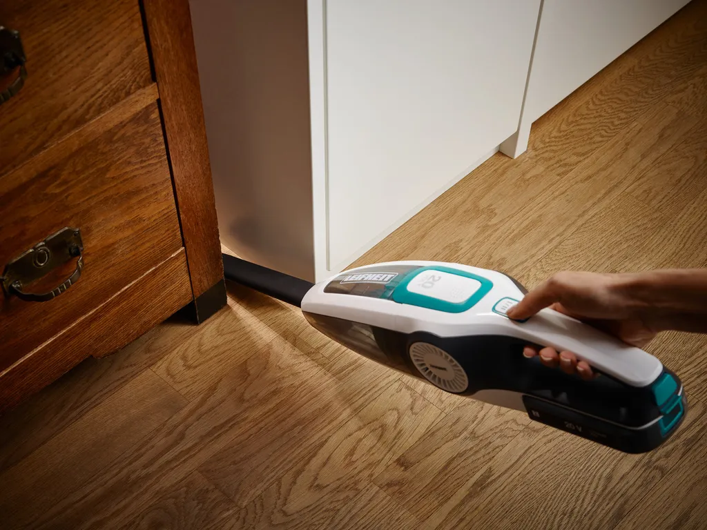 Akku-Staubsauger Regulus PowerVac 2in1 Leifheit Akku-Staubsauger Regulus PowerVac 2in1 -Reinigungsgeräte Laden acbe65356fe73f799aee803fca983e0f