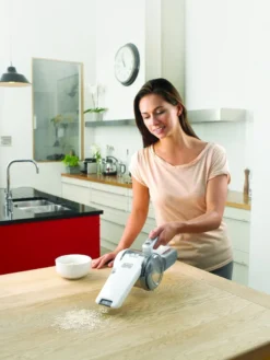 Black & Decker PV1820L Dustbuster Pivot Akku Handstaubsauger Weiß/Silber -Reinigungsgeräte Laden b703466c6718a05dac04b3d120b96ca3