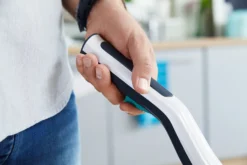 Leifheit Dampfreiniger CleanTenso Inkl. 2er Set Ersatz-Wischbezüge -Reinigungsgeräte Laden bccfab7b97009251164c554c6926877b