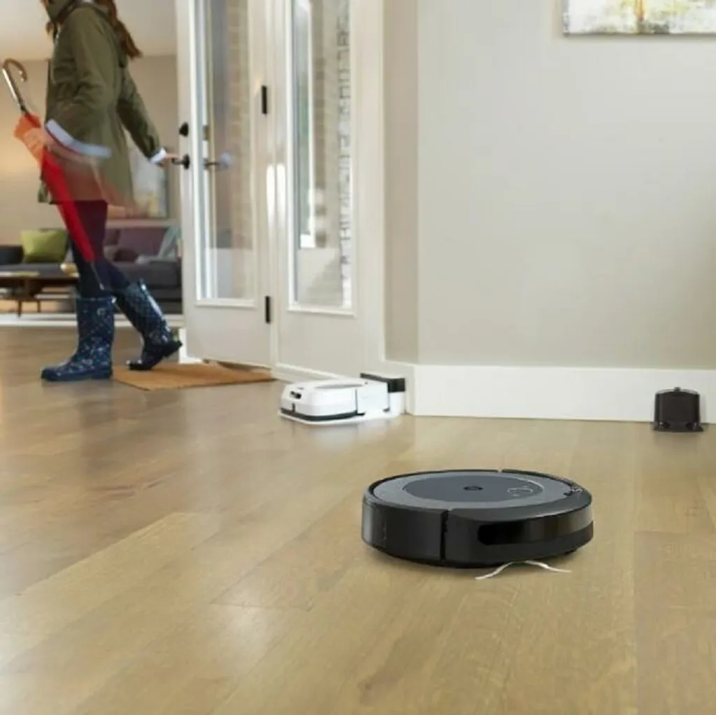 iRobot Roomba i3 Roboter-Staubsauger Schwarz, Grau IRobot Roomba I3 Roboter-Staubsauger Schwarz, Grau -Reinigungsgeräte Laden d41751ff1afe52e1e02e774e2bf3b3dc