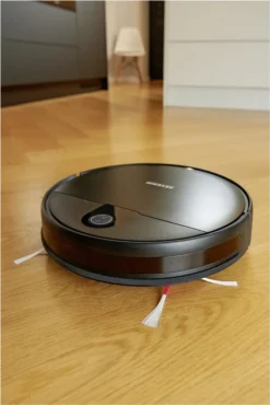 SEVERIN Saugroboter Mit Fernbedienung 7026 Für Teppich- Und Hartbödenreinigung -Reinigungsgeräte Laden e41c3aaabe3bed6c72b30cc2b5827f26