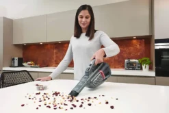 Black & Decker BHHV520BT - Handstaubsauger - Titanium 8 Black & Decker BHHV520BT - Handstaubsauger - Titanium -Reinigungsgeräte Laden f1d2c9690b091c212ef7c2482fe67b36