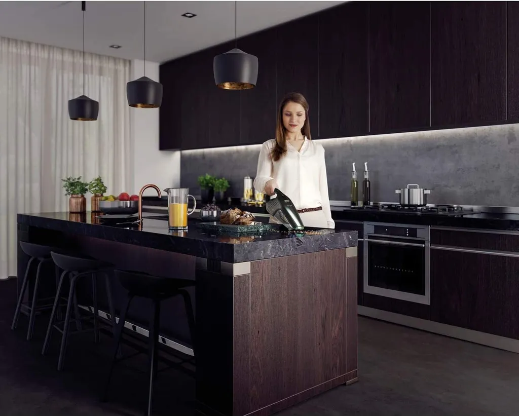 AEG HX6-23ÖKO Akku-Handstaubsauger ohne Stiel (kabellos, beutellos, 10,8 V Leistung, mit Möbel-Bürste, Black Recycled) AEG HX6-23ÖKO Akku-Handstaubsauger Ohne Stiel (kabellos, Beutellos, 10,8 V Leistung, Mit Möbel-Bürste, Black Recycled) -Reinigungsgeräte Laden f42007e3a48413ccf13ec65aa6c458d5