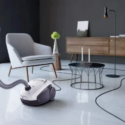 AEG VX8-2-6IW Bodenstaubsauger Ultra Silence Ice White Max. 600 Watt 12m Radius -Reinigungsgeräte Laden f5bdcc182a11c382d87ec2bbd7853e87